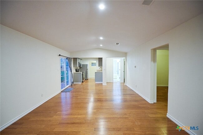 Photo - 919 Southside Dr