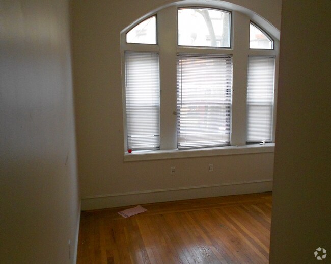 Building Photo - 36 Edgerly Rd Rental