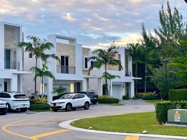 Photo - 6846 NW 103rd Ave