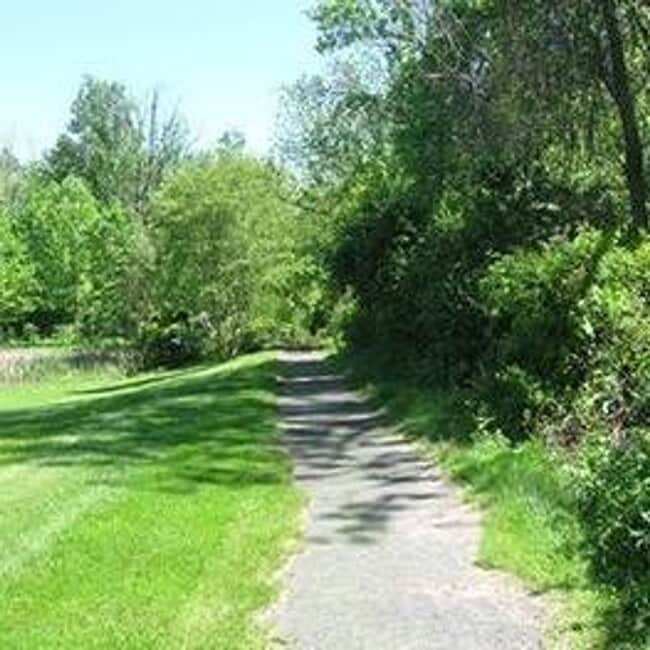 Photo - Hunt Club Apartments