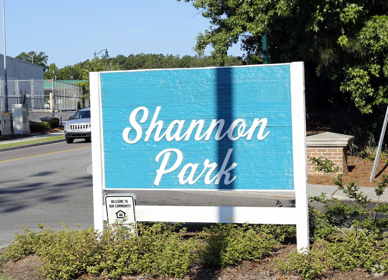 Shannon Park Apartments - Shannon Park Apartments