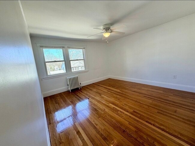 Photo - 38 Byron St Unit 2