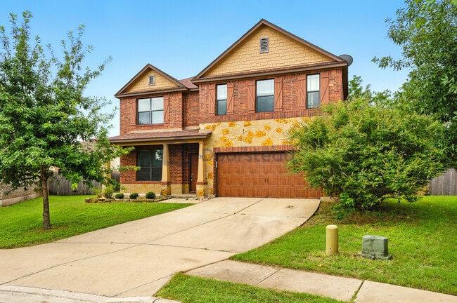 Photo - 920 Water Hyacinth Loop