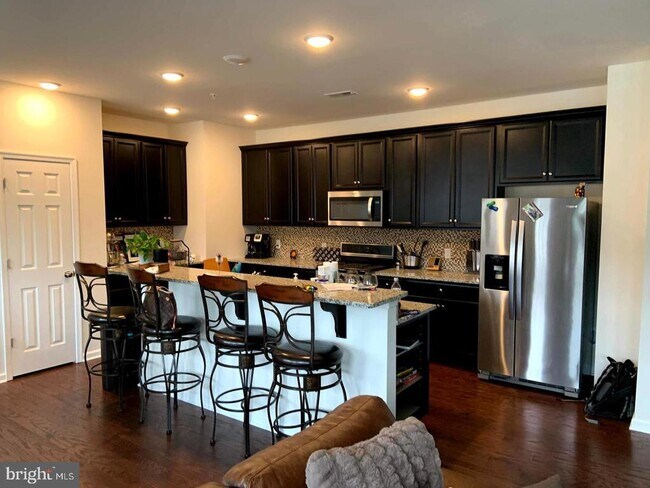 Photo - 311 Stafford Ct