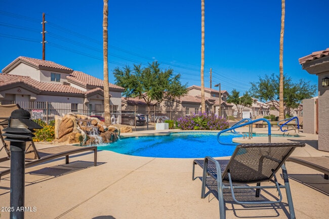 Photo - 7978 W Beck Ln