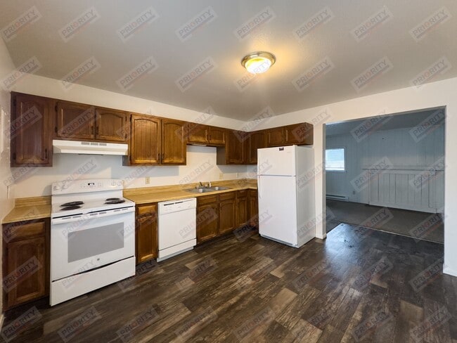 Photo - Ealges Nest Apartments Unit A