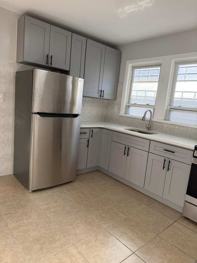 Photo - 8715 Sutter Ave Unit 2nd Floor