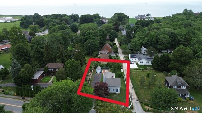 10 Shore Rd