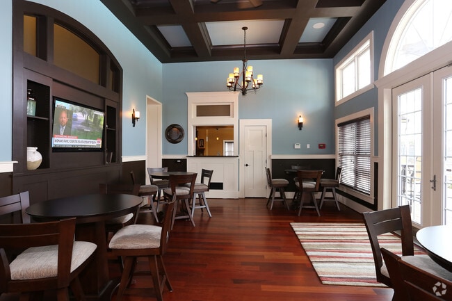The Grand Lofts