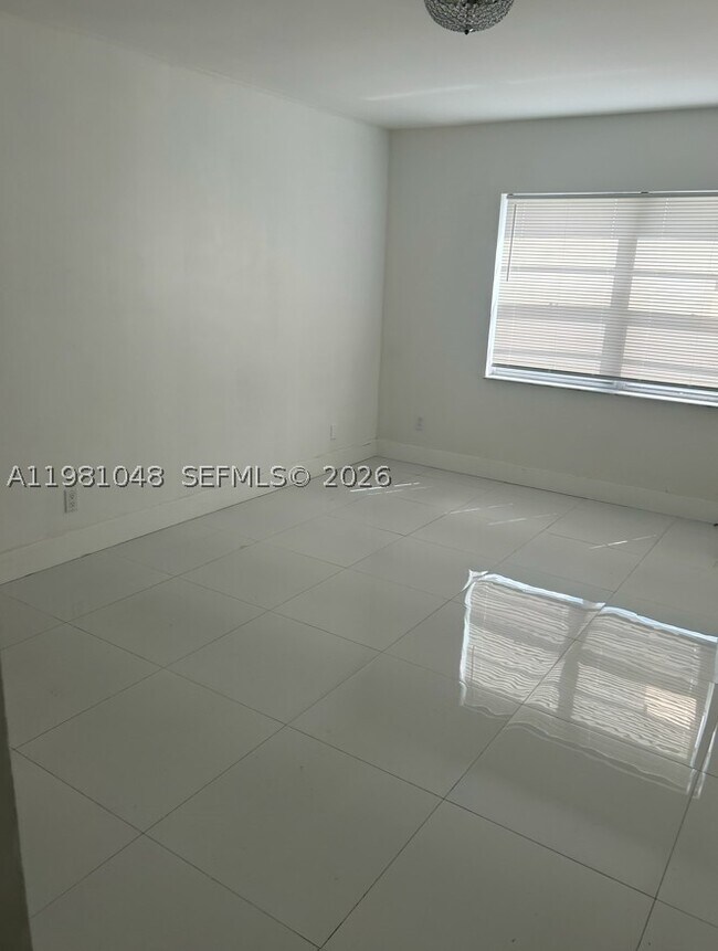 Photo - 3048 Sunrise Lakes Blvd Unit 411