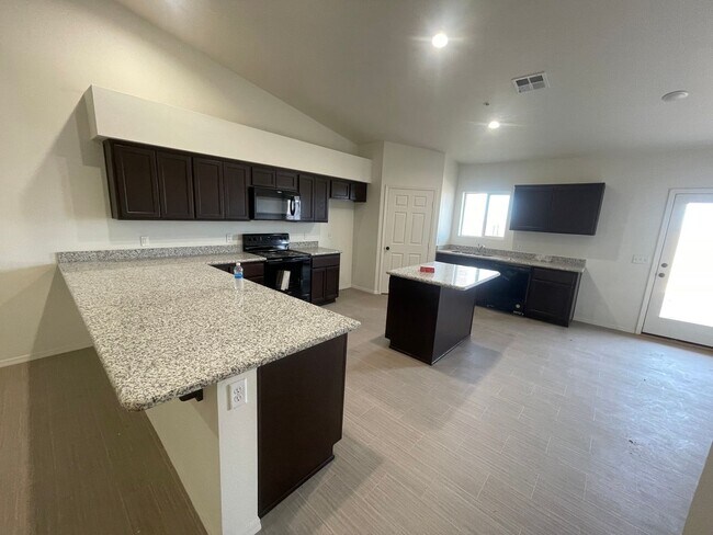 Photo - IMMACULATE DESERT SKY T0WN HOUSE for RENT