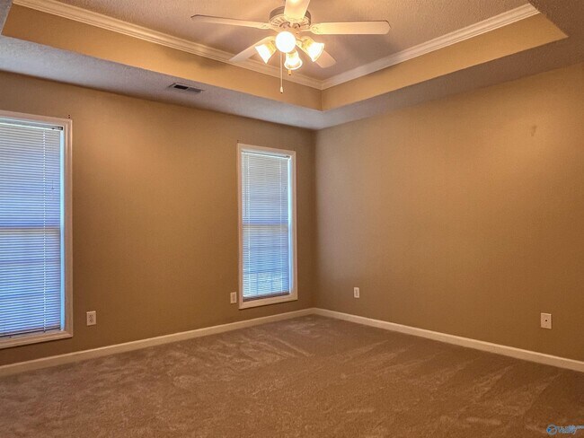 Photo - 112 Raptor Ct