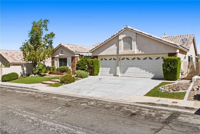 Building Photo - 2870 Deerwood Ct