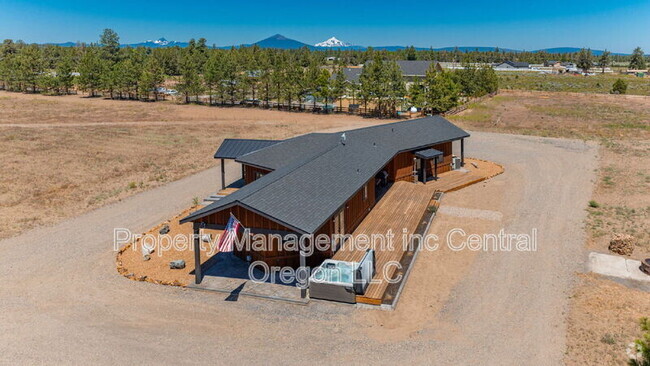 Building Photo - 66966 Gist Rd Rental