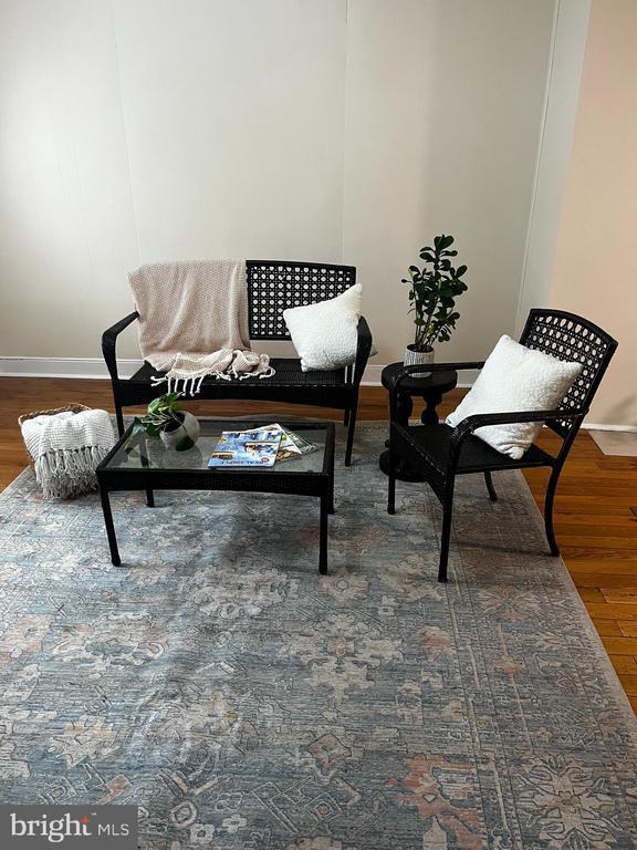 Photo - 4127 Rhawn St