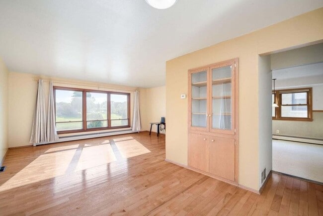 Photo - 4321 N 99th St