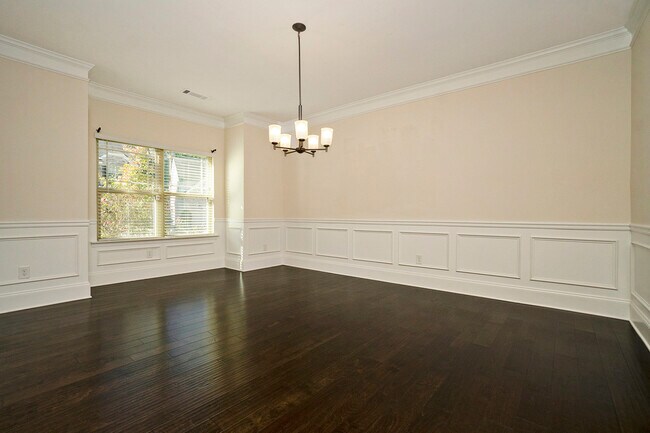 Photo - 3810 Brookhollow Dr