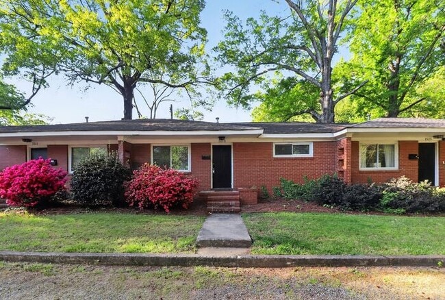 Photo - Charming 2BD/1BA Condo on Pecan Ave!