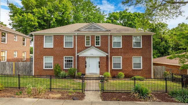 Building Photo - 1720 W 19th St Rental