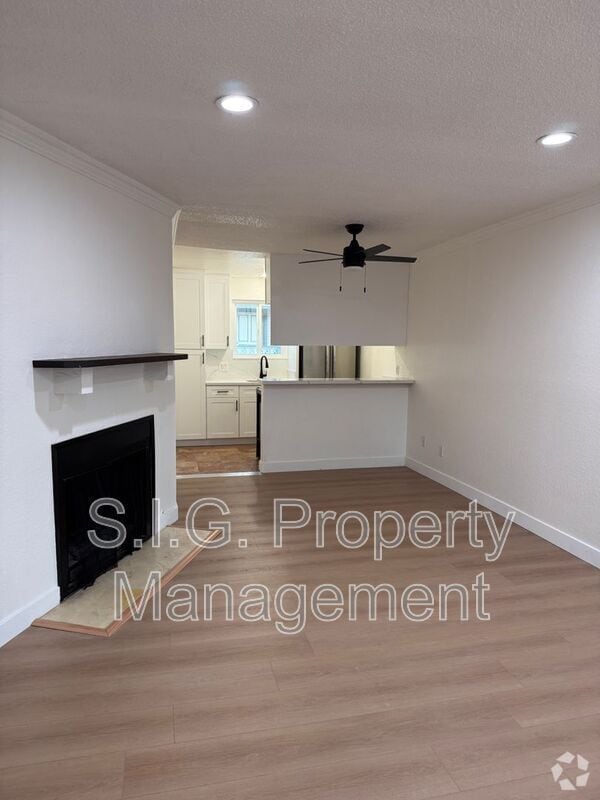 Building Photo - 10635 Sherman Grove Ave Unit #18 Rental