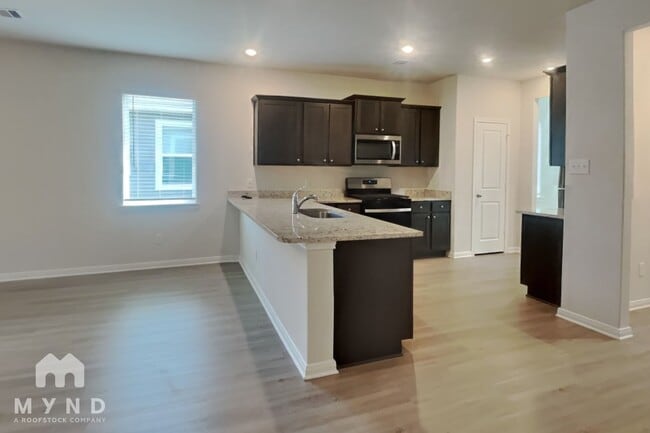 Photo - 15475 Maple Ter Dr
