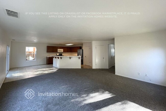 Photo - 382 Craftsman Dr