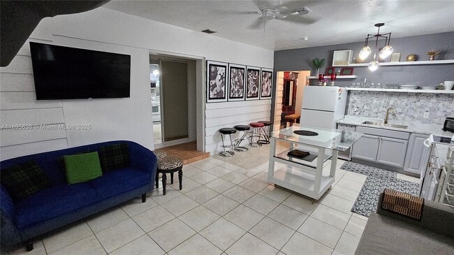 Photo - 4201 SW 60th Pl Unit 2