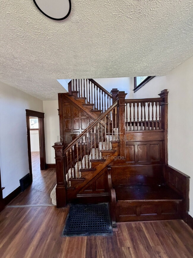 Photo - 135 S McKinley Ave