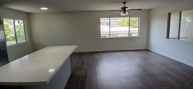 Photo - 6187 May Way