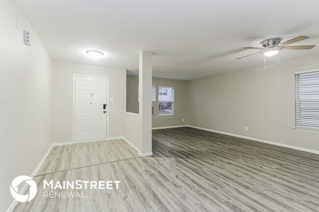 Photo - 6879 Merritt Ridge Way