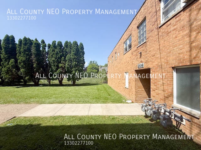 Photo - 2116 Market Ave N Unit 3