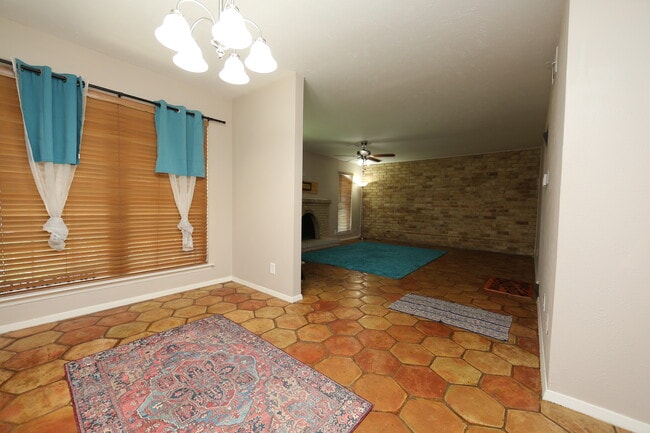 Photo - 7727 Meadow Park Dr Unit 111