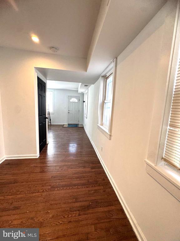 Photo - 208 S Washington St