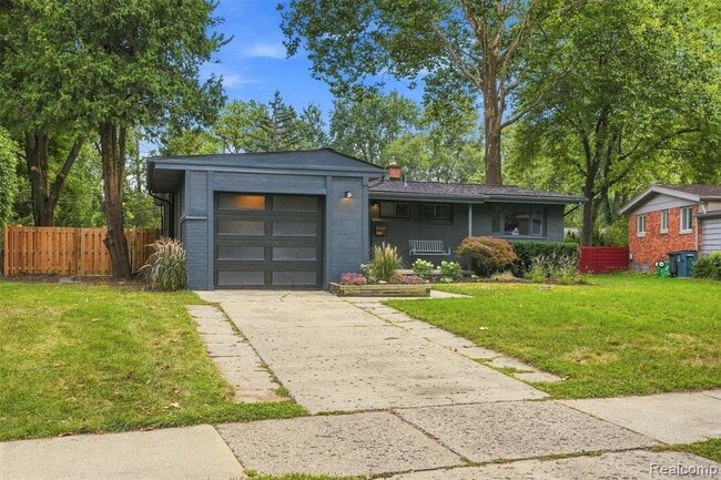 Photo - 1011 Brooklawn Dr