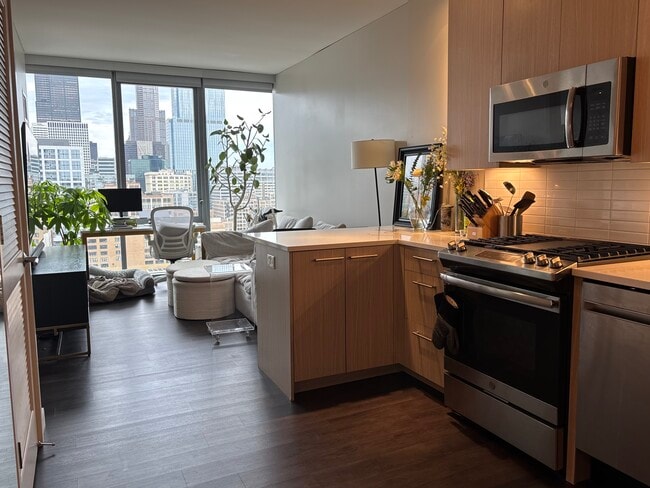 Photo - 229 S Peoria St Unit 1726