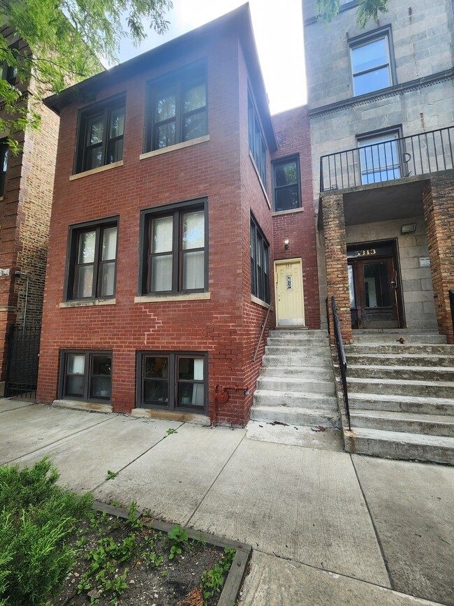 Building Photo - 5311 S Maryland Ave Unit 1