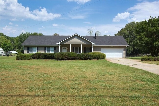 Photo - 374 McGiboney Rd House