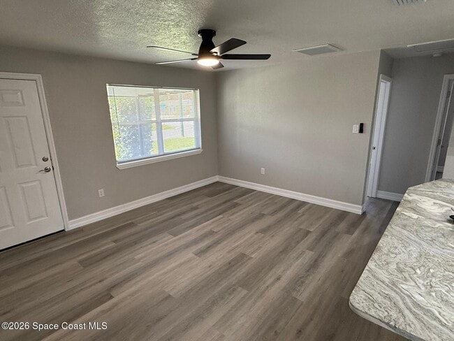 Photo - 2839 Colbert Cir
