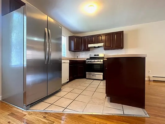 Photo - 138-02 219th St