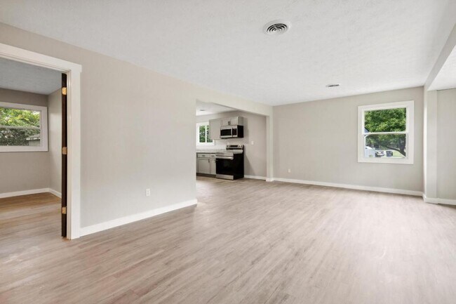 Photo - 3409 Barbee Dr