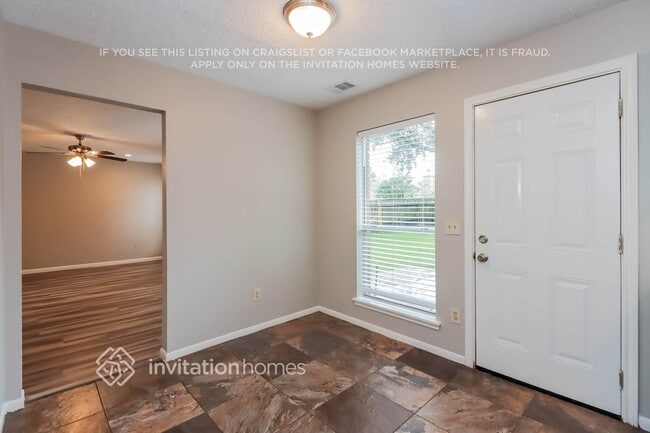 Photo - 2010 Dublin Dr