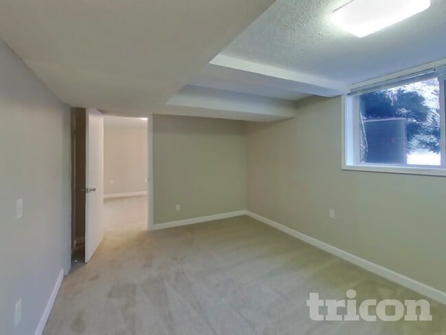 Photo - 3820 Union Terrace Ln N