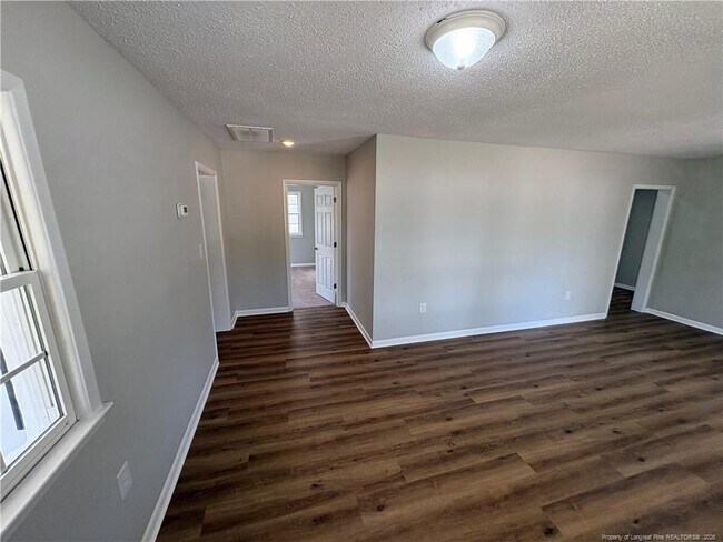 Photo - 2690 Belhaven Rd