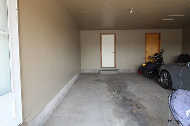 Photo - 605 Fulton St