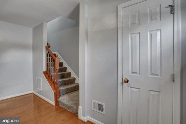64 Milestone Ct