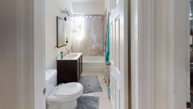 Photo - 22 Chiswick Rd Unit 15