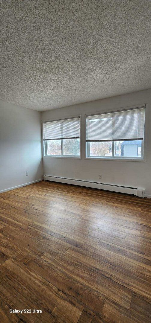 Photo - Windwood Manor