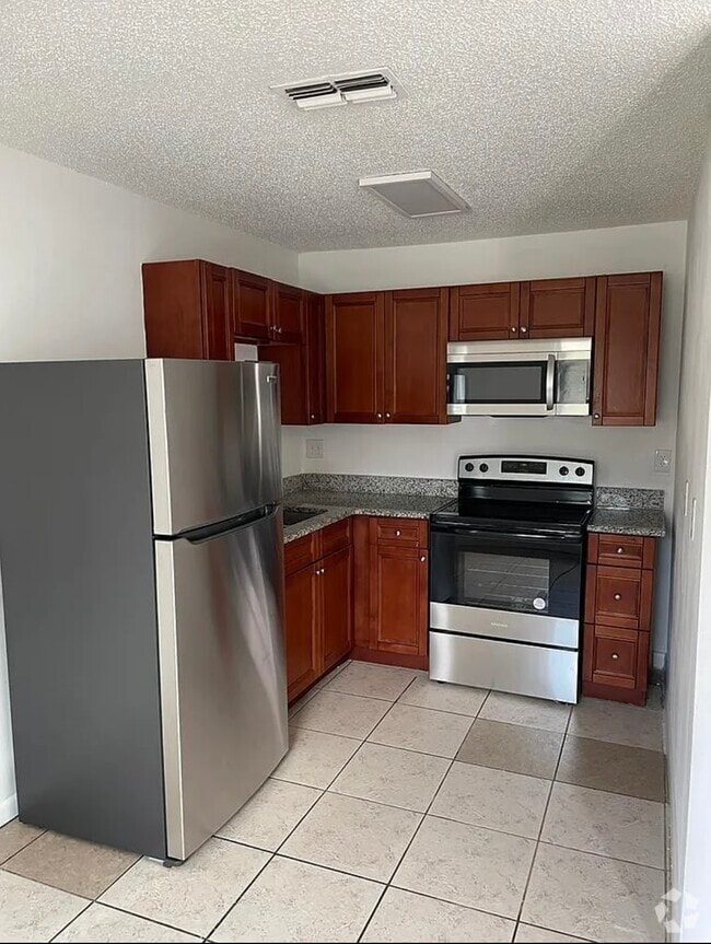 Building Photo - 3006 Reiter Dr Unit B Rental
