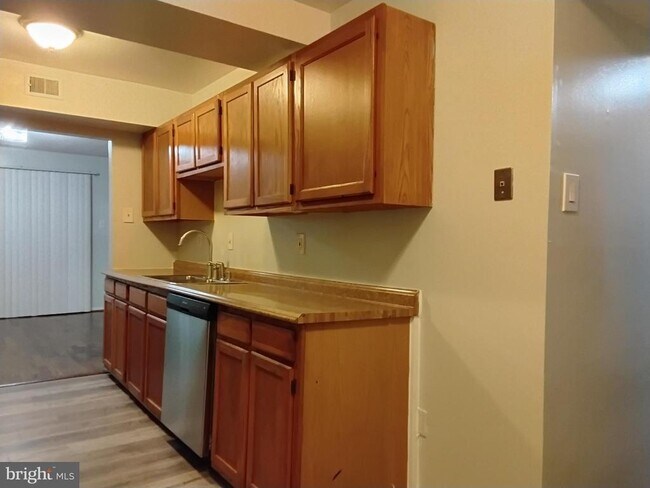 Photo - 1219 Marcy Ave