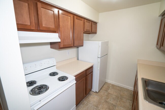 Heritage Grove Apartments